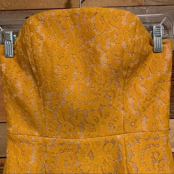 Keepsake The Label Every Way Golden Yellow Strapless Lace Mini Dress Size XS - Picture 8 of 16